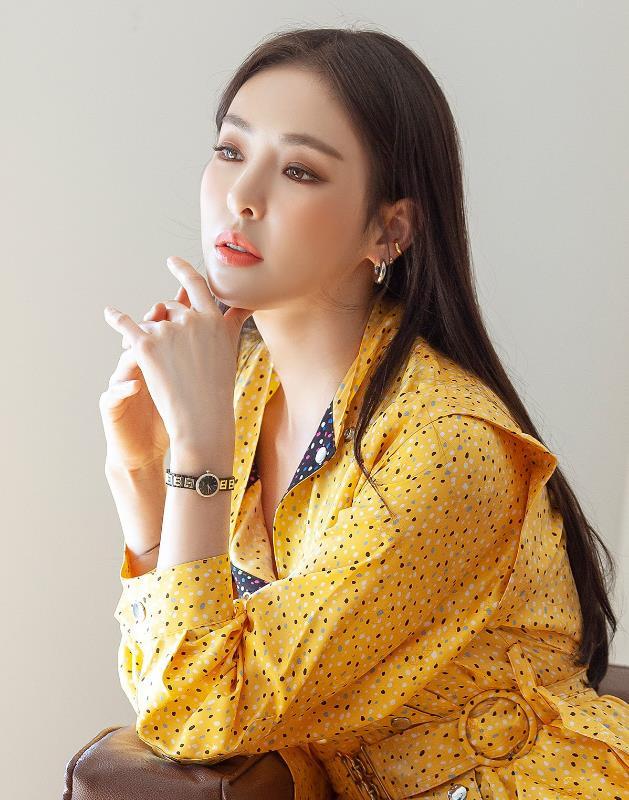 韩国女神——李多熙