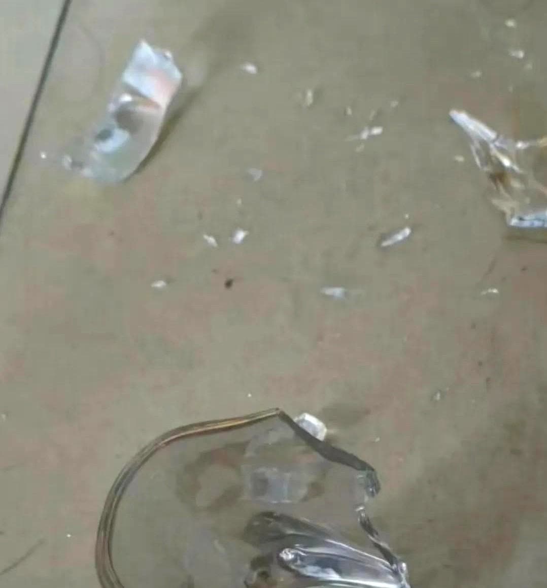 因为我不想生孩子，跟老公吵了一架，本以为没有什么事就去上班了。中午一下班