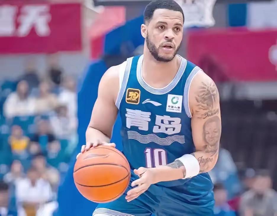 威瑟斯庞伤愈回归，青岛男篮重回正轨！青岛崂山啤酒来回折腾、换了那么多外援，事实