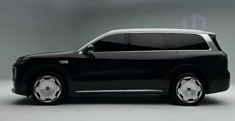 零跑D19解读：7座或是最务实家庭车方案1.全尺寸旗舰：市面缺少品质7座SUV