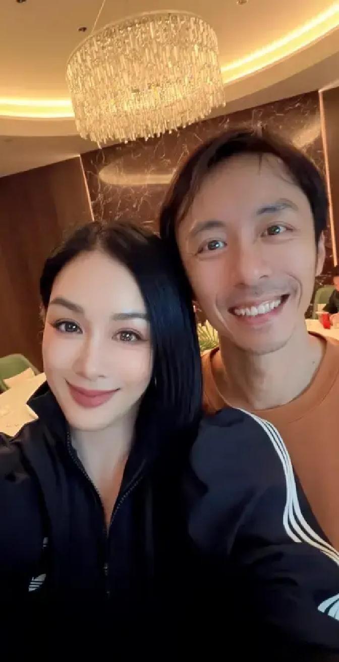 吴镇宇一句玩笑，张伦硕被骂了十年软饭男。但没人算过一笔账。钟丽缇三个女儿，全部