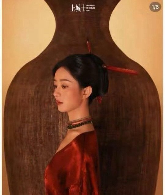 这居然是赵丽颖的瞳孔？？？！！震撼到……