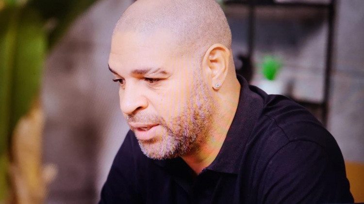 阿德里亚诺: 很高兴看到国米球迷仍然关心我 最强的队友是伊布