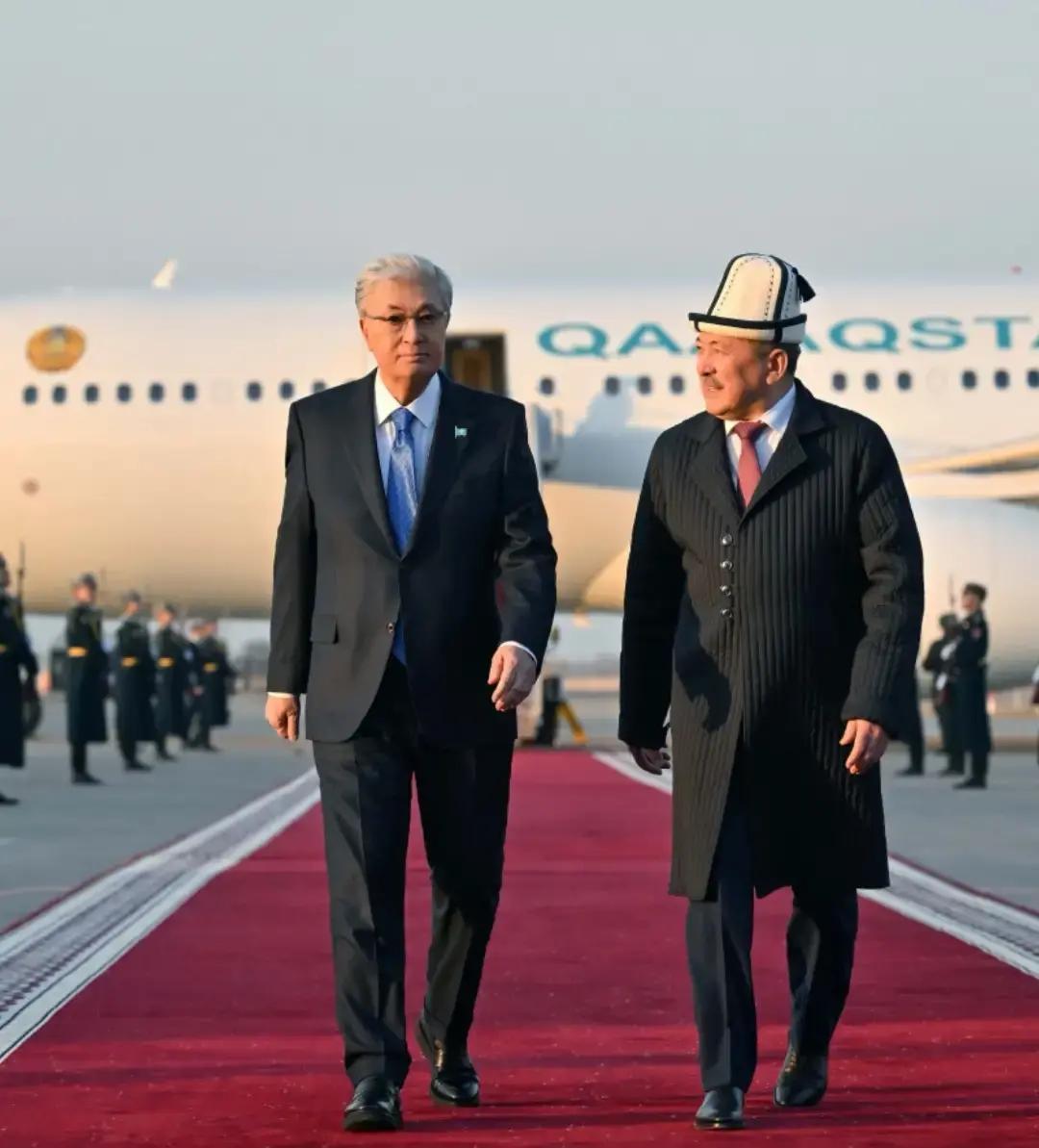 一个问题：集安组织存在的价值还剩多少？哈萨克斯坦总统托卡耶夫于11月26日抵达