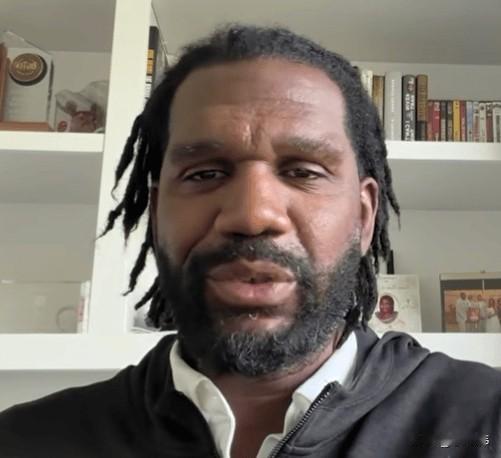 热火詹真的强！奥登谈詹姆斯：“热火时期的勒布朗。”“绝对是我见过最强的球