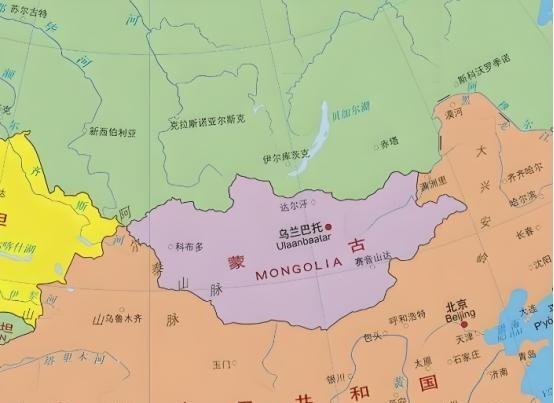 为什么外蒙宁可穷死也不向中国靠拢！很多人始终想不通：外蒙被中俄两国团团包围