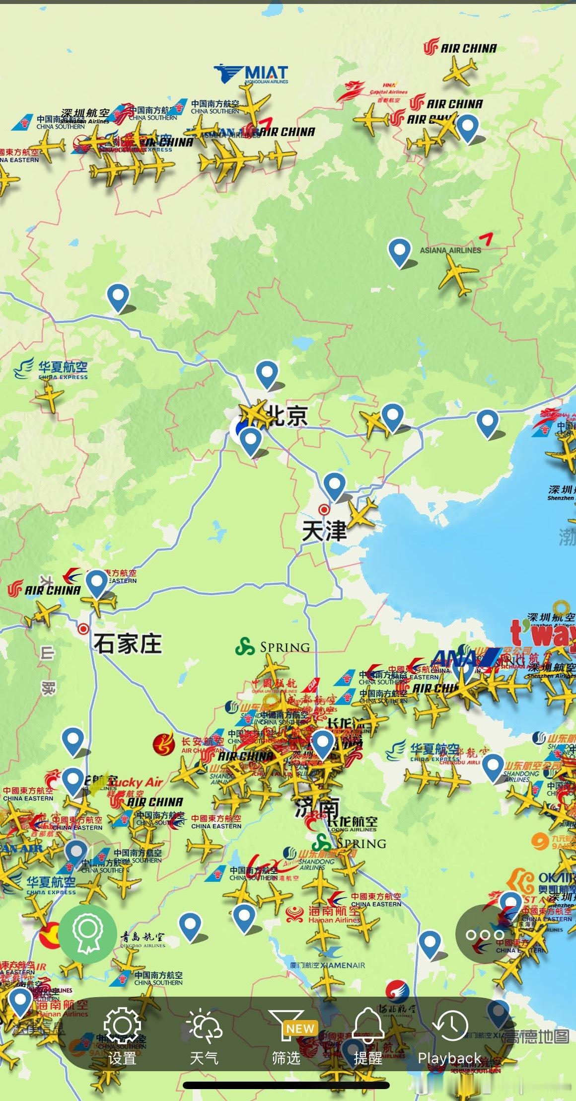 目前北京及周边已净空只有央视直播的直升机和部分受阅飞机。稍后坐等受阅空军通过长安