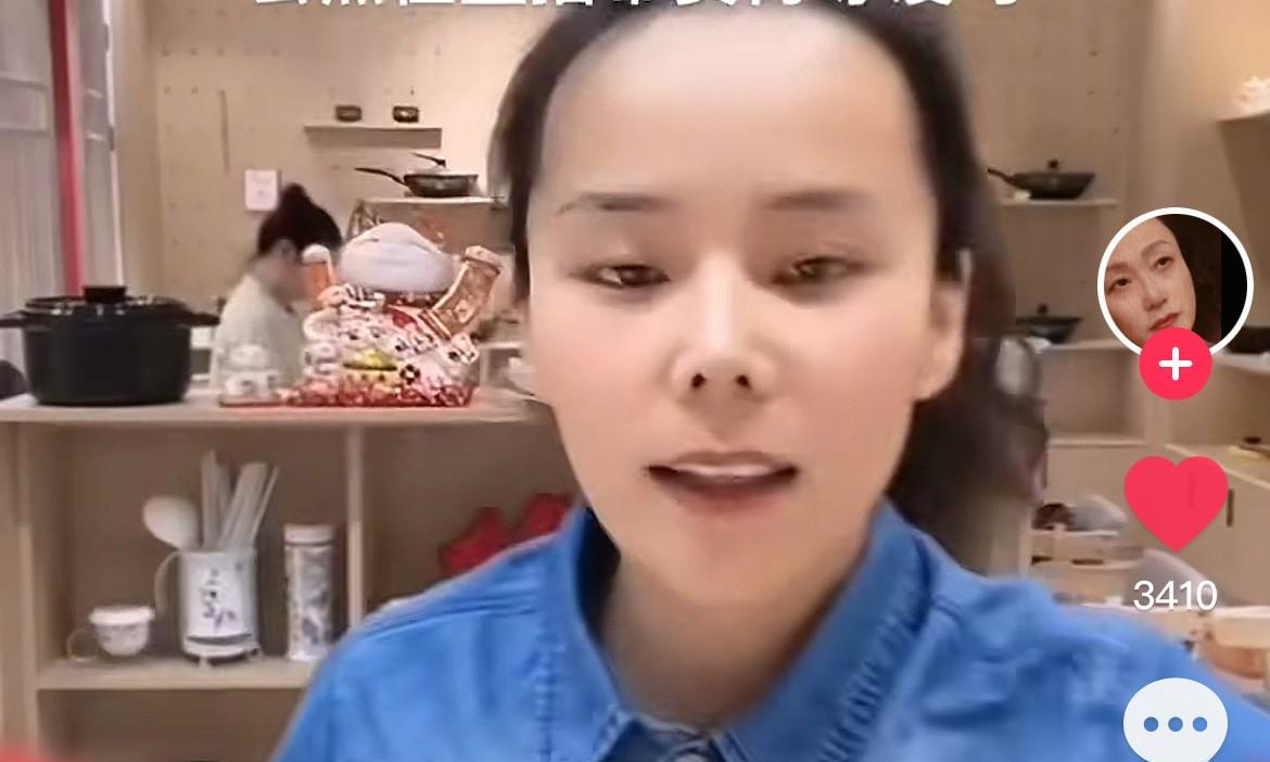 粉丝两次在直播中提到“蛋糕”，实际是指郭威，熊磊毫不掩饰说，“我看不起蛋糕，他没