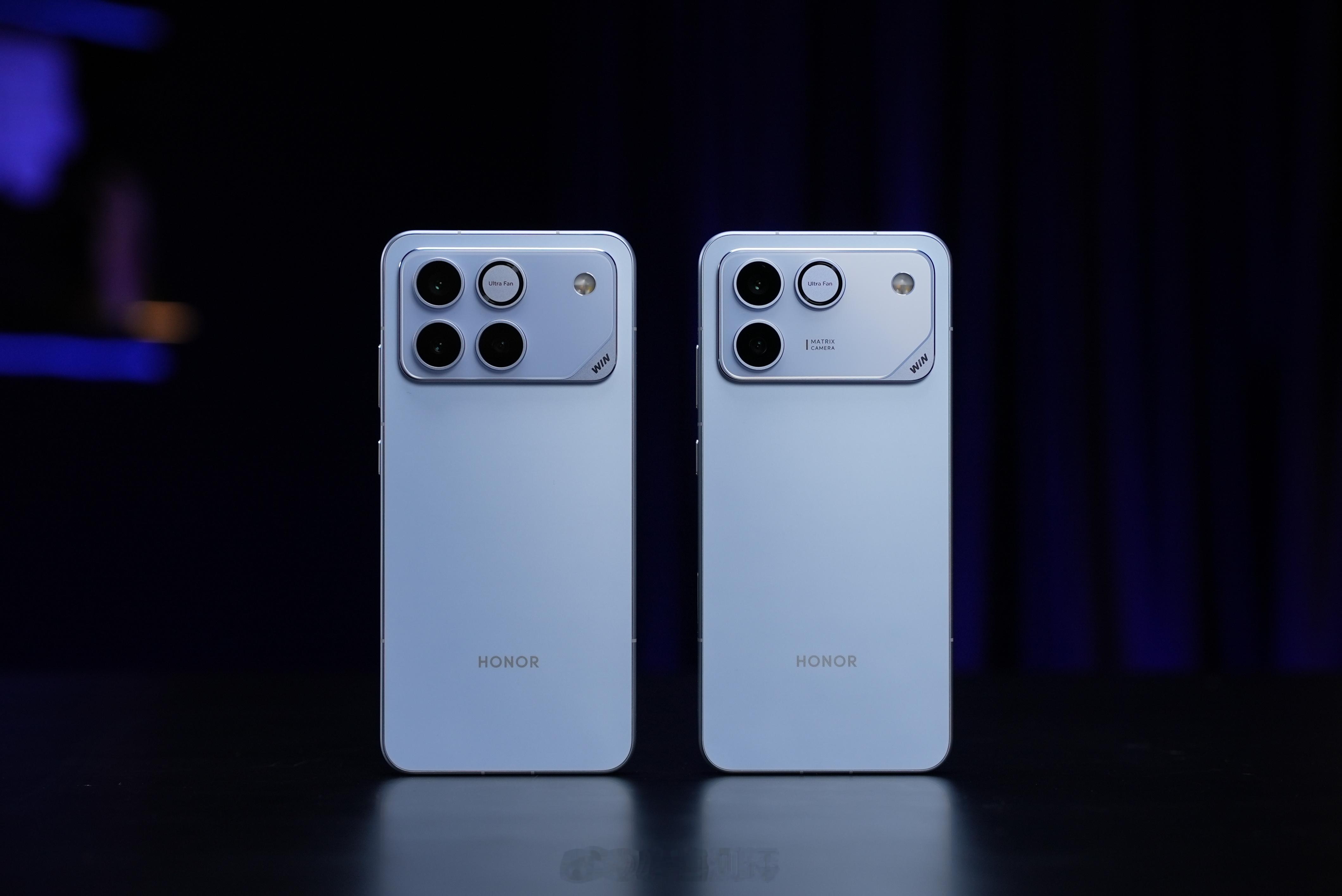 荣耀WIN&荣耀WINRT真机实拍全系三个颜色：指定赢（银）、快开黑、不