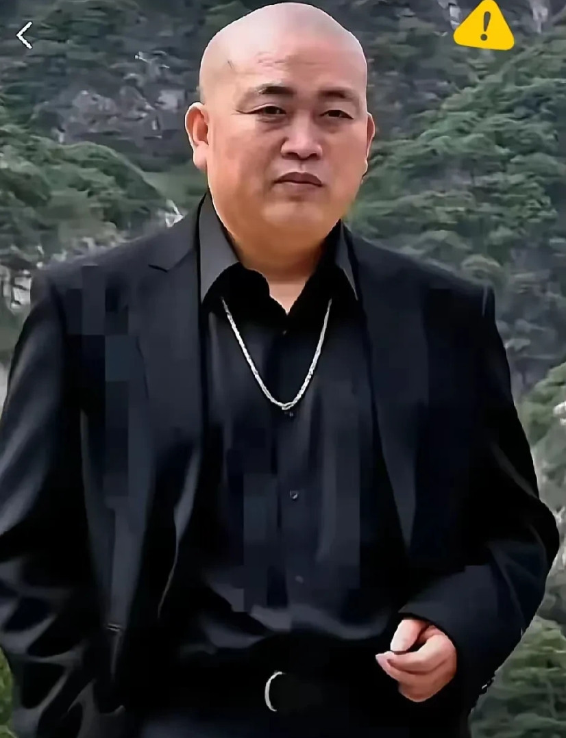 不出意外的话，释方丈入狱，倒霉的不是他的情妇，子女，靠山，而是狱友。毕竟少林寺出