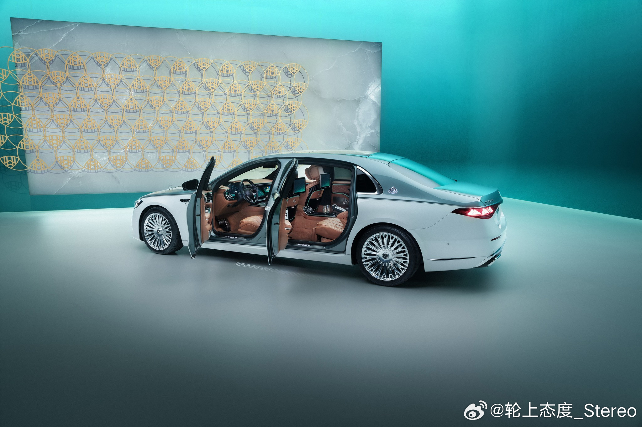 杀不死我的只会让我更强大。——新一代奔驰s级迈巴赫依旧拥有V12引擎我与汽车的