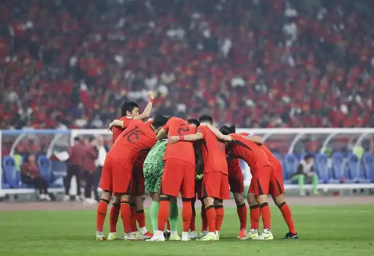 中国男足球员的“寒冬”真的来了！随着这次“限薪令”落实，肯定有不少球员感觉心里不