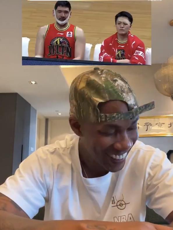 马布里看了杨翰森在NBA接受采访时说CBA的对抗强于NBA的笑话时，马布里也忍不