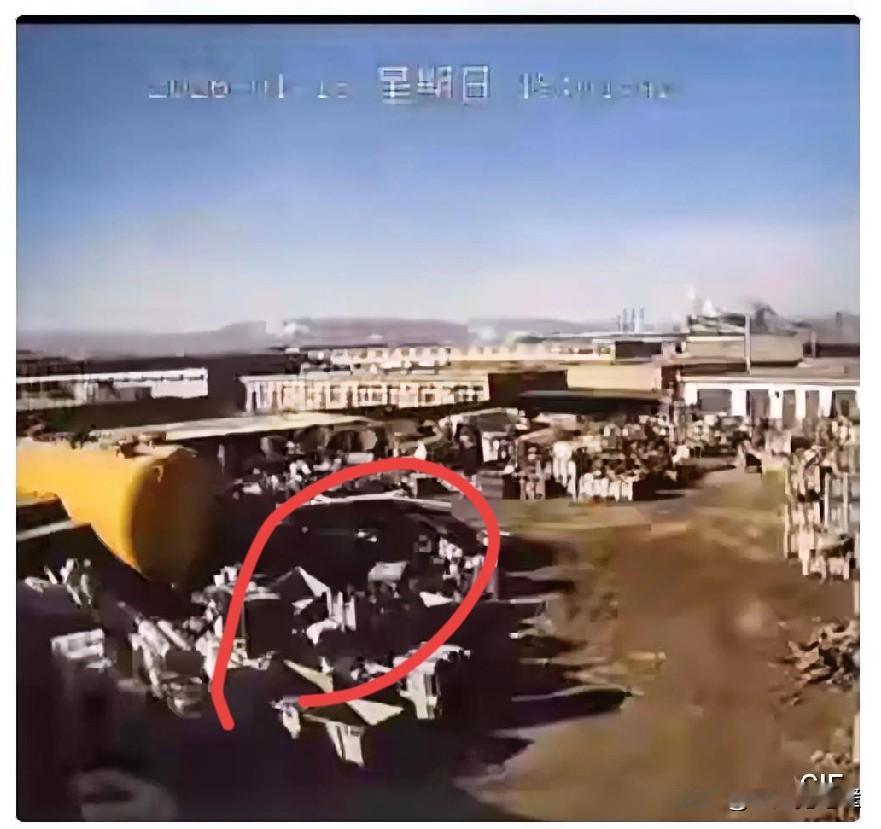 包钢蒸汽罐这一炸飞行了数公里，居然正中废铁回收站。这一炸，炸出了数学界的未解之