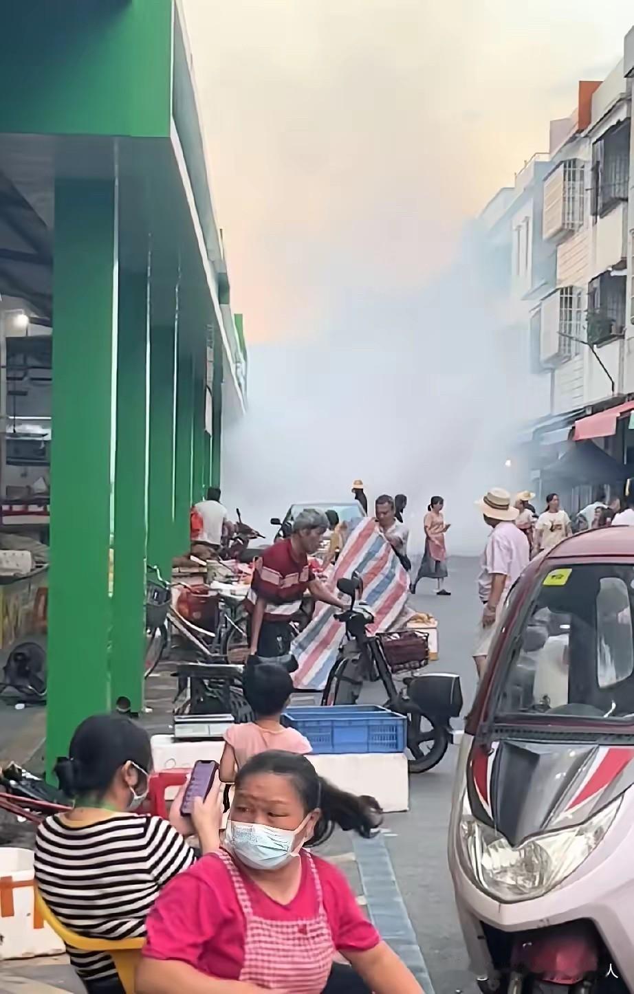 江门的基孔肯雅热疫情，什么时候是个头啊！天天喷雾灭蚊，商户做不了生意啊！