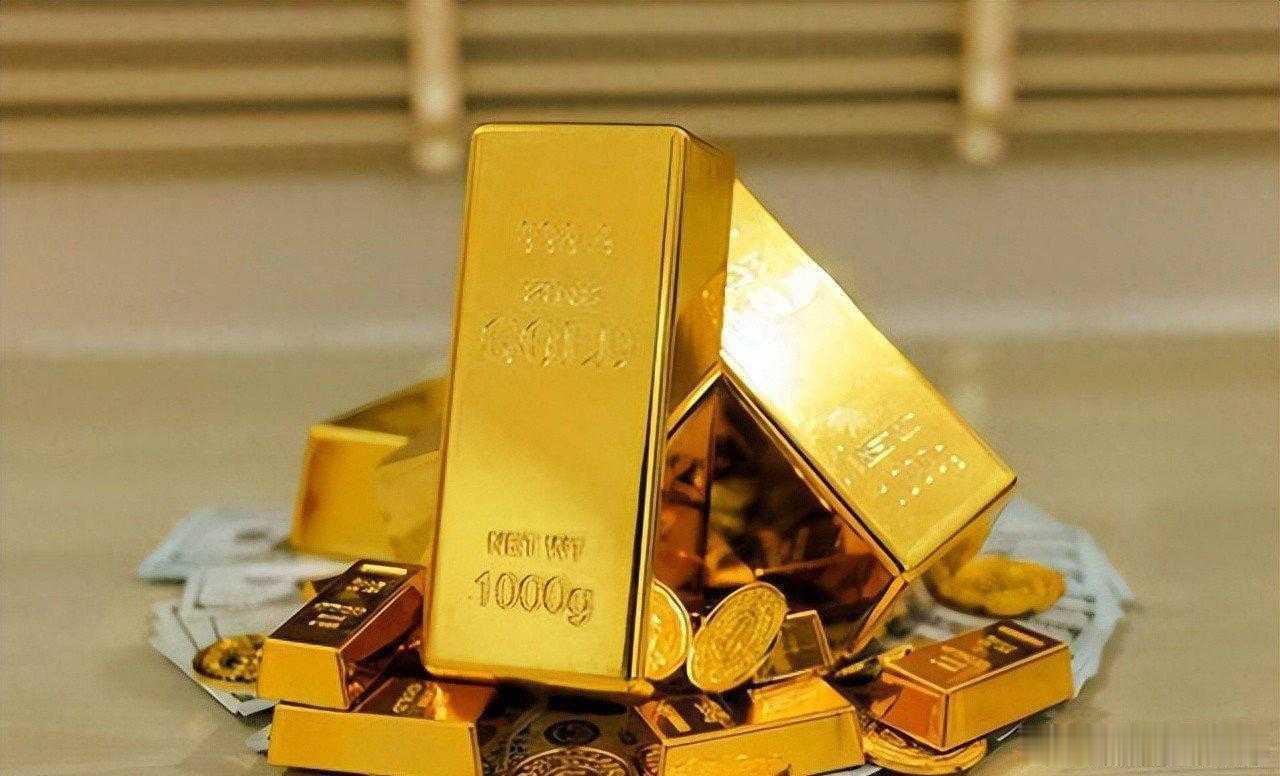 为何金价跌了却没人买了买涨不买跌，这是自古不变的生意经原因倒也不复杂。第一，金