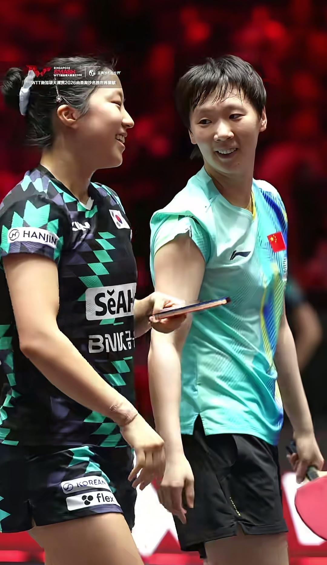 新加坡大满贯王曼昱比分3:1打败申裕斌网友:申裕斌，你的王大墙来了。王曼昱首