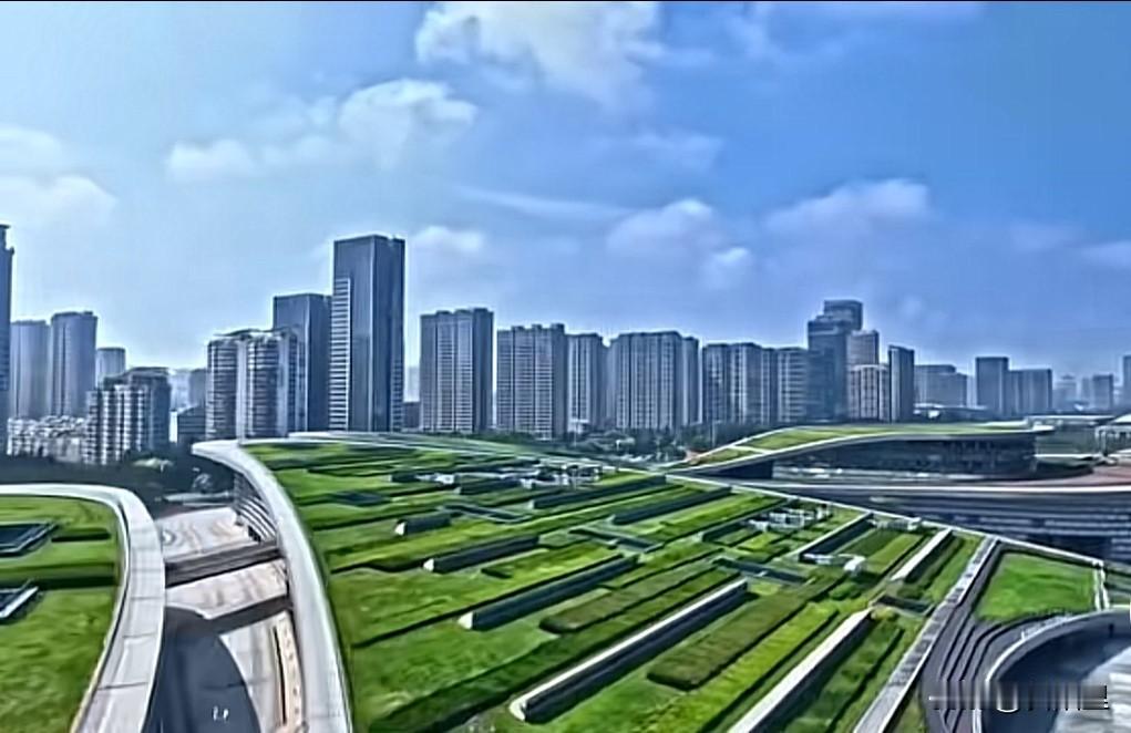 想不到，日照不到3000亿的GDP，城建居然这么在线，被称作为四线城市城建天花板