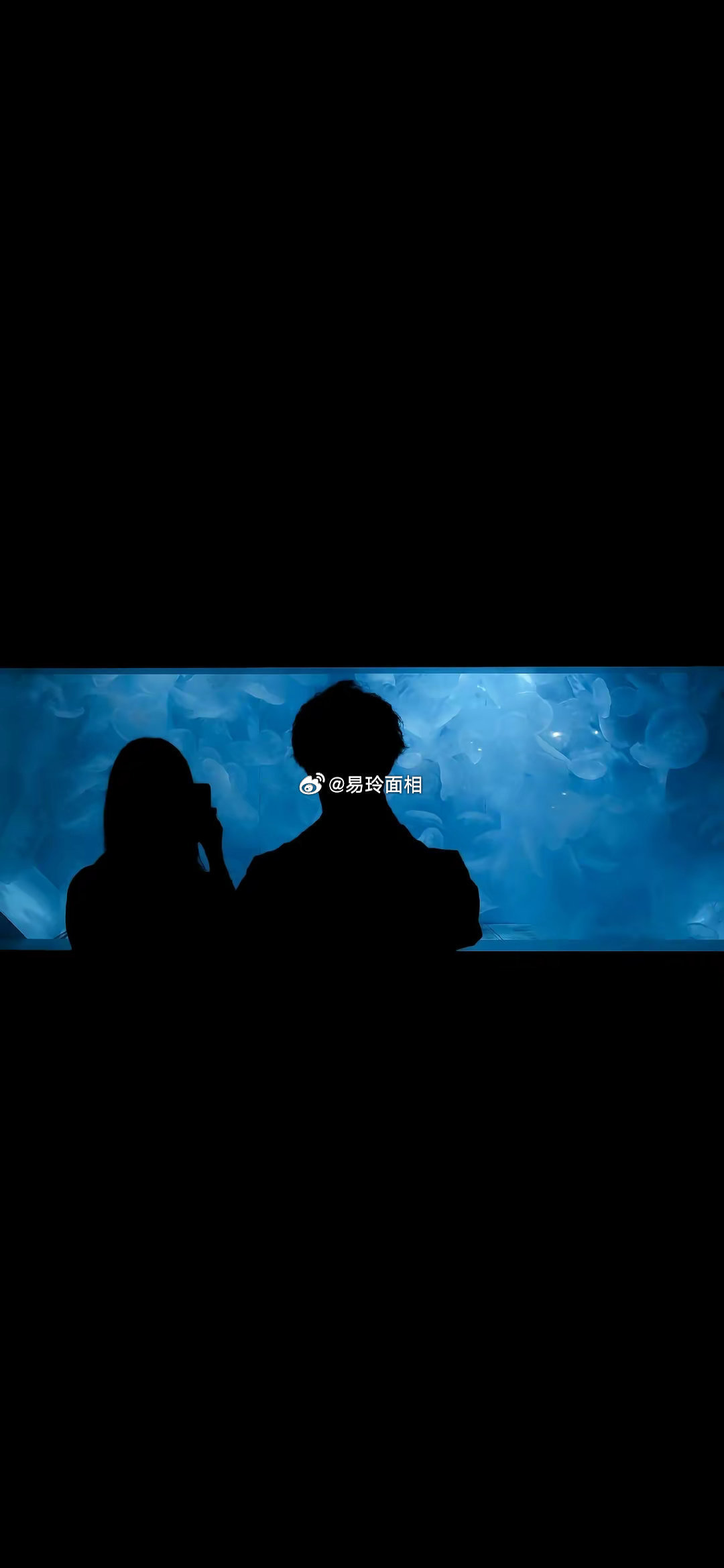白羊座的人性格直爽开朗，爱说爱笑，没什么心机，和他们相处起来真的很轻松，因此他们