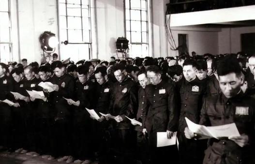 1937年，他跟日军坂垣师团死磕23个昼夜，逼得日军三换指挥官，差点全军覆没，人