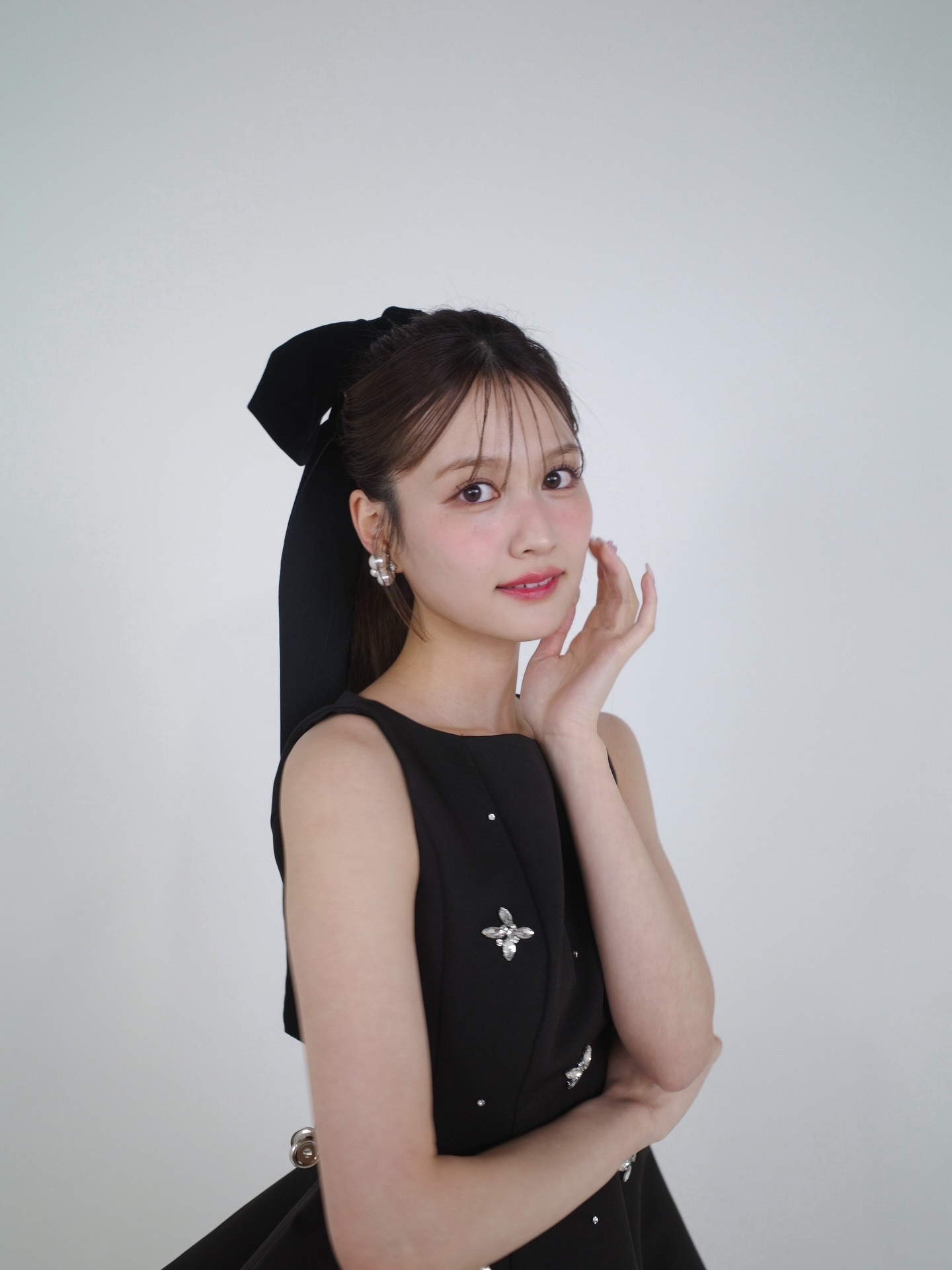 中村麗乃「ファンクラブ開設記念オンラインガチャが本日18:00より始まりました！