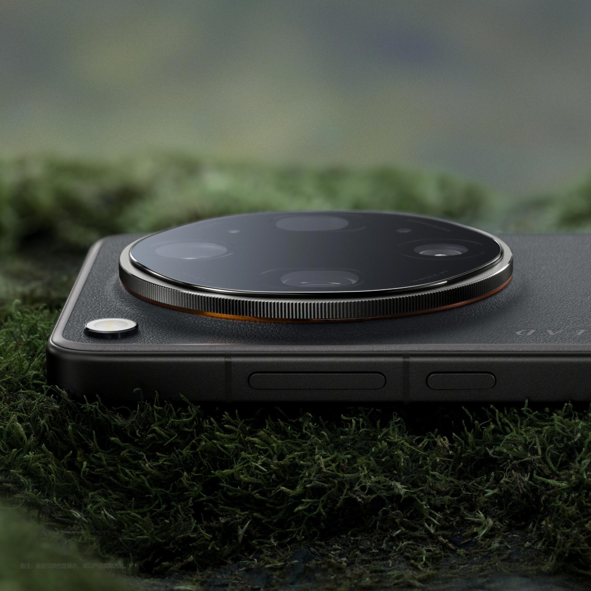 刘作虎放出了OPPOFindX9Ultra黑色真机图，把哈苏经典设计语言融