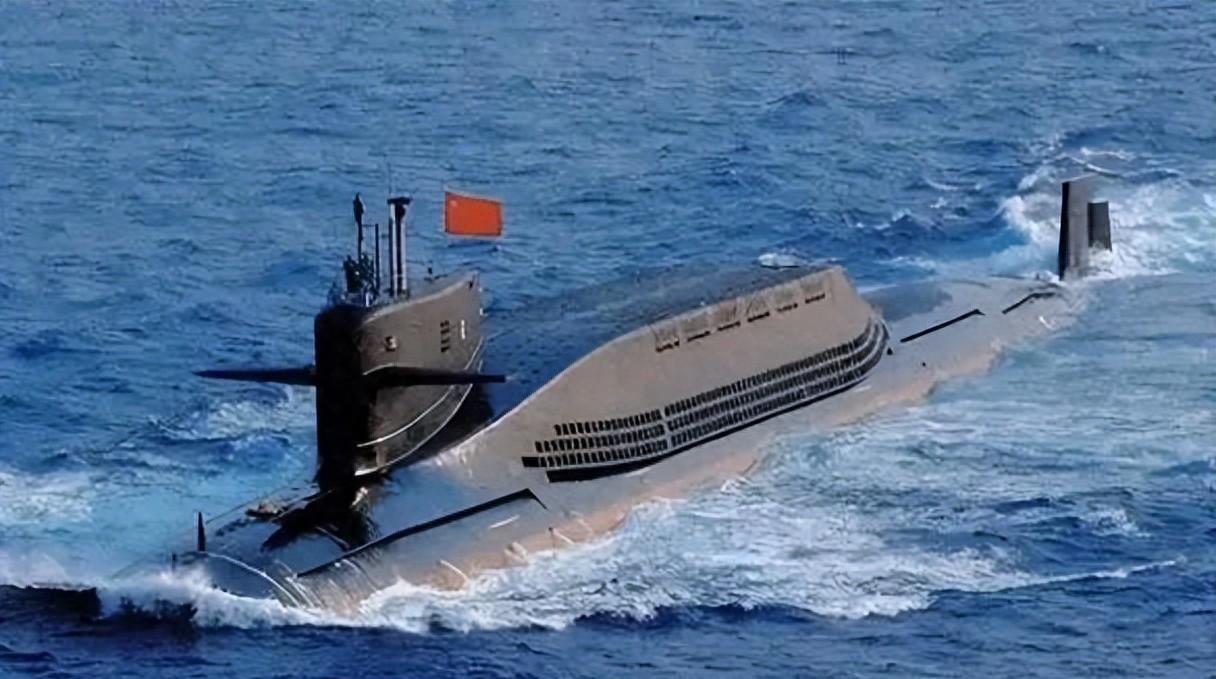 中国罕见亮出战略底牌，大国重器同时亮相，让美国认清一个现实这事得从央视那部《攻