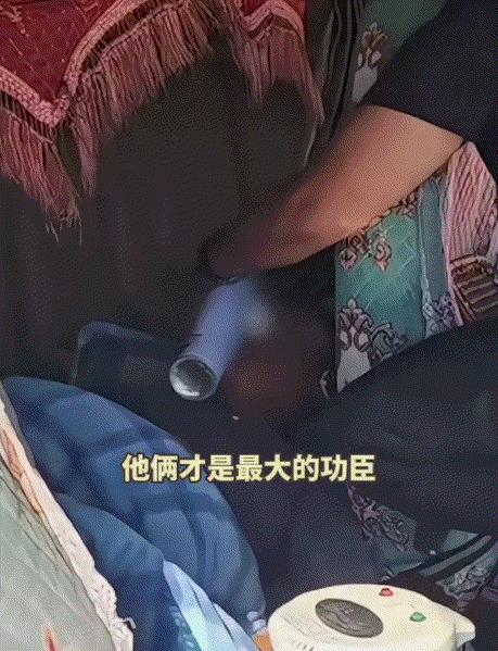 太庆幸了。一开货车的男子与自己一同装车的卡友同伴突然联系不上，可不放心的男子当时