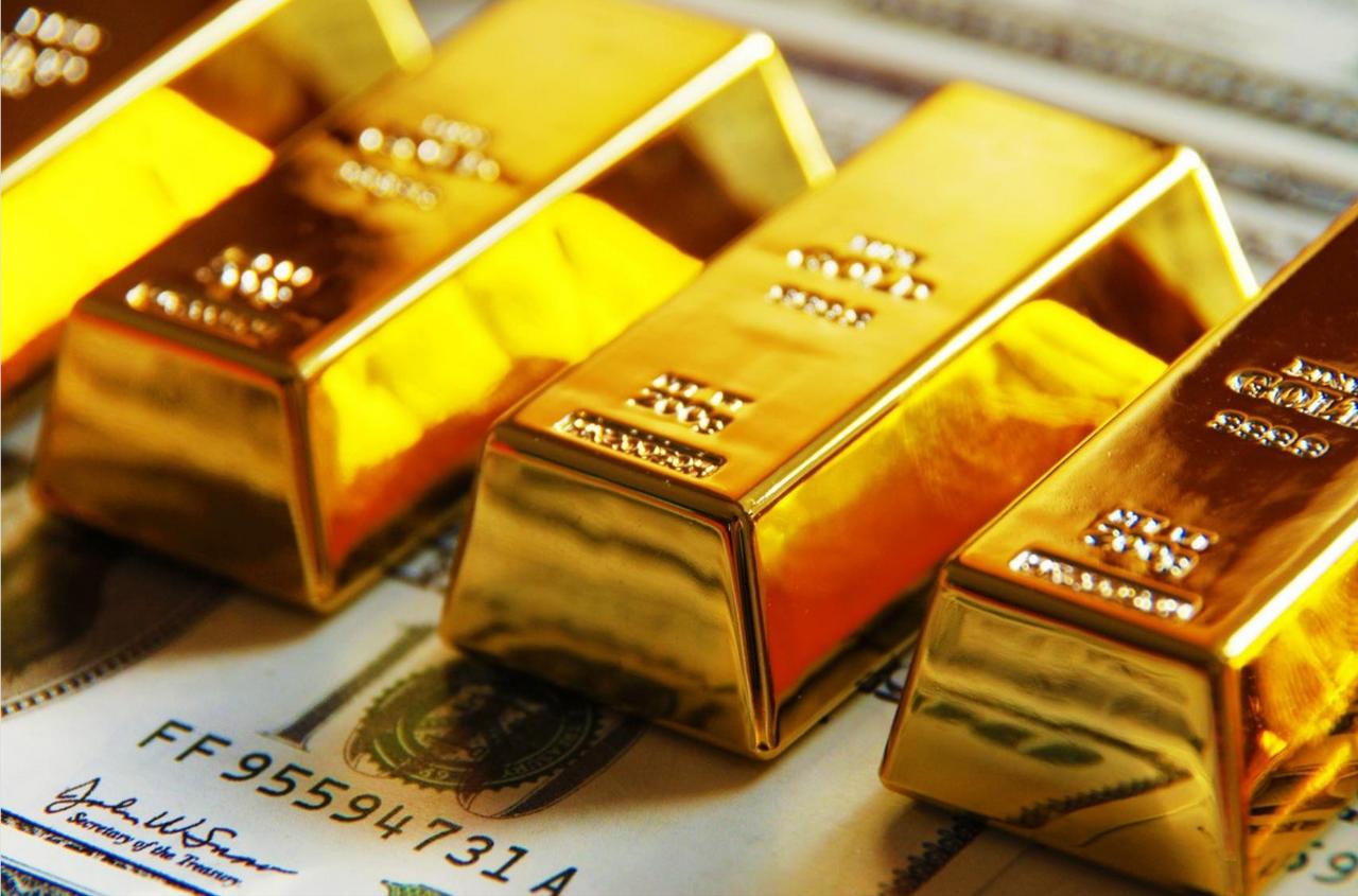 特朗普还没启程访华，中国突然公布黄金库存，美国霸权地位已不保！就在美国