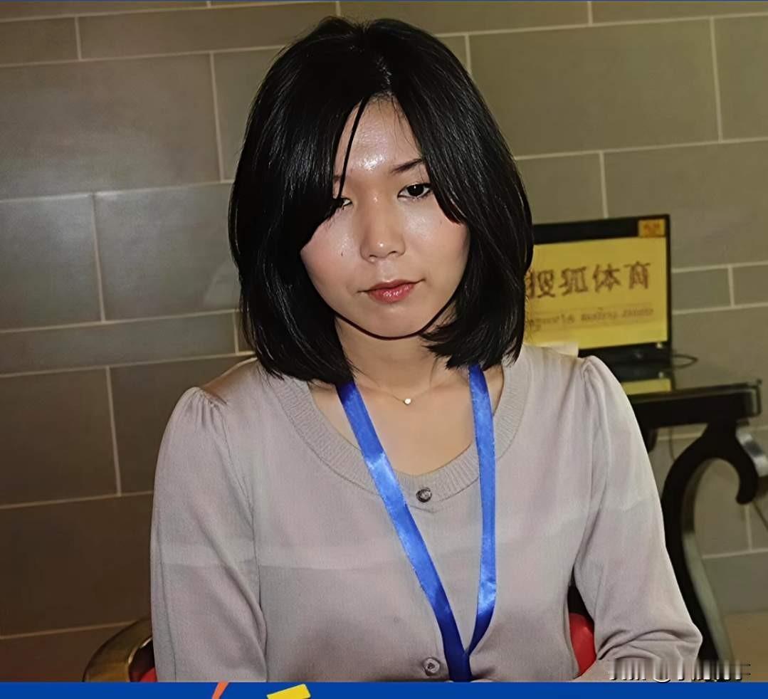 聂卫平的日本儿媳妇小林清芽，离婚时没让儿子改姓。这件事看起来平常，却比当年