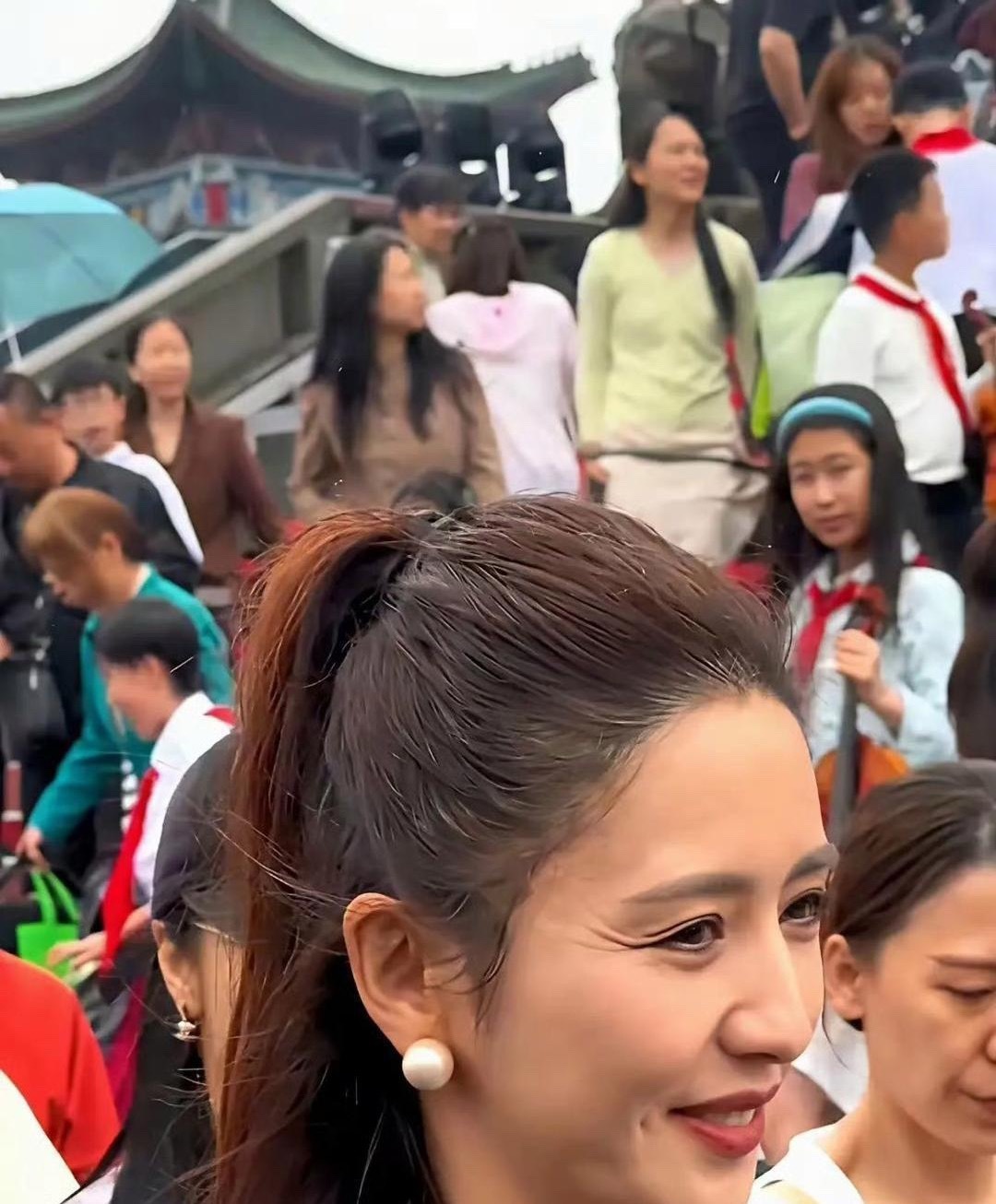 看来人老了真的是先老眼阿