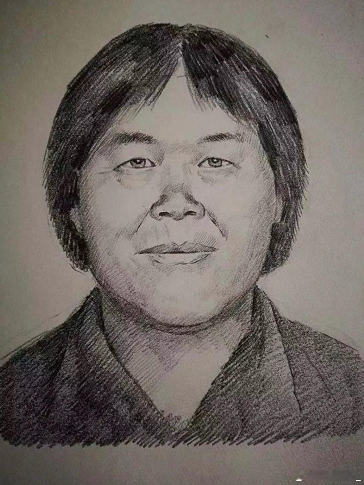 拐卖9名儿童的核心中间人“梅姨”真名谢家梅，已于2026年3月落网，广州市检察院已对其提起公诉，案件