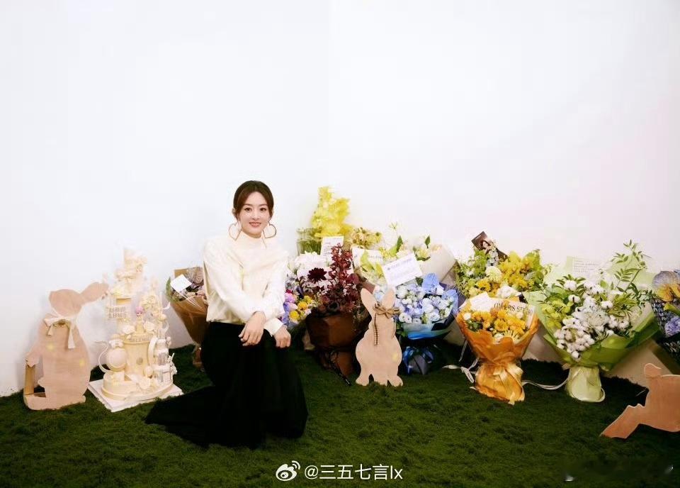 85花粉你睡着了吗我睡不着85🌸生日品牌方送祝福花束图！真人人比人，气死人啊！