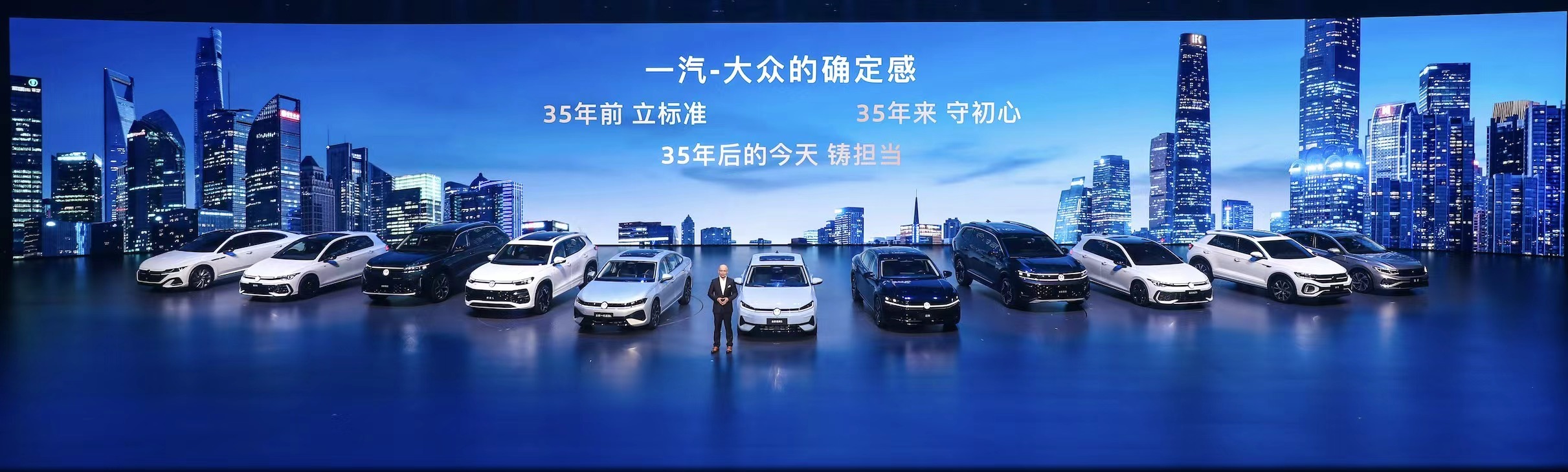 油价大涨，还有必要买燃油车吗？对普通家庭来说，买车是个大事儿，价钱是头一关，后面