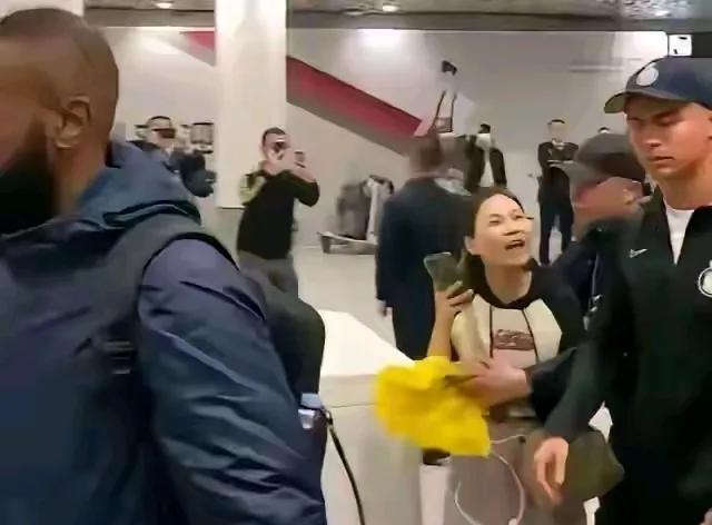 细数C罗离开皇马后的惨状，还有那些营销吹捧出来的神经病奇葩的奇迹！1、C罗离开