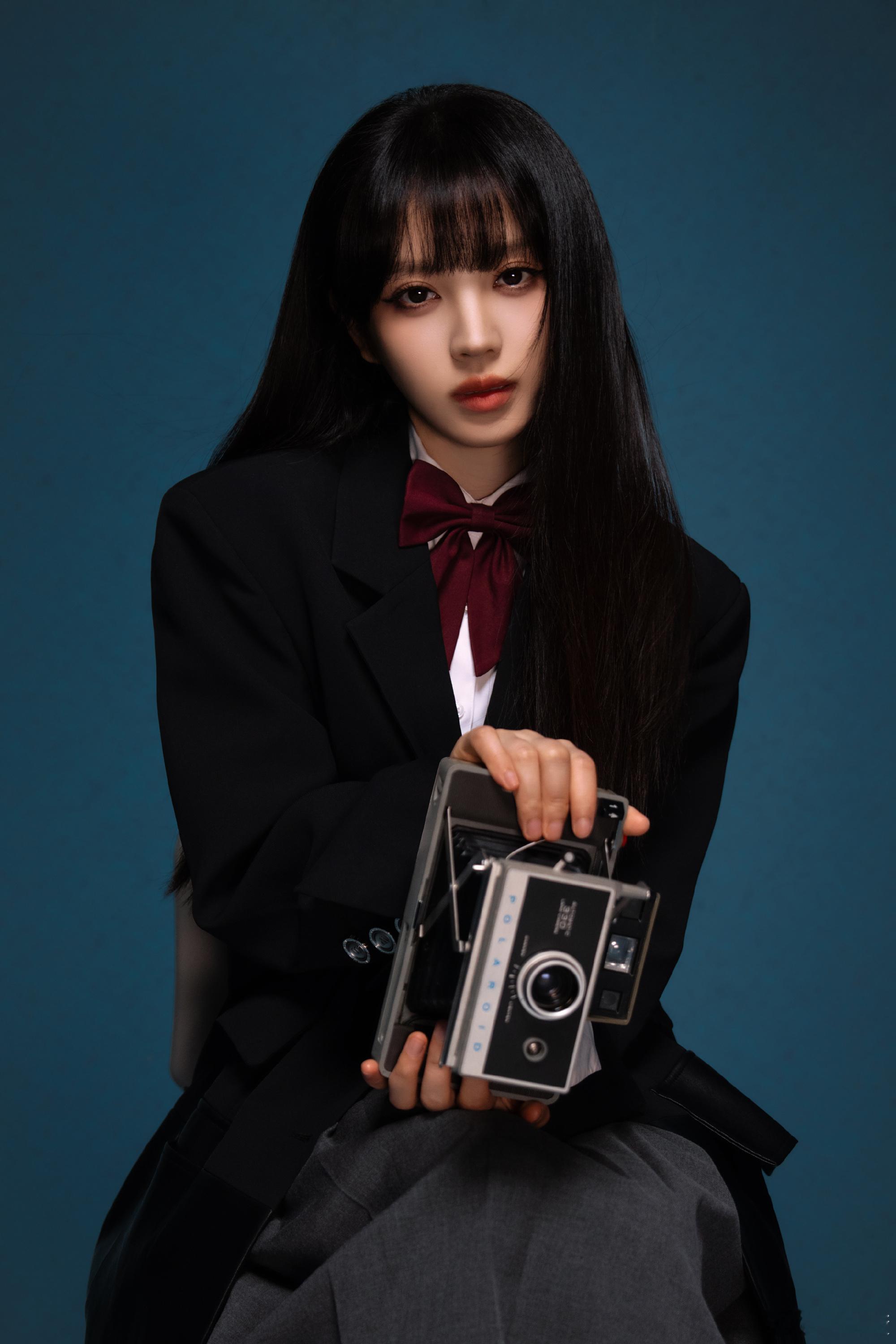 看起来是不太好惹的学姐🥵田曦薇​​​