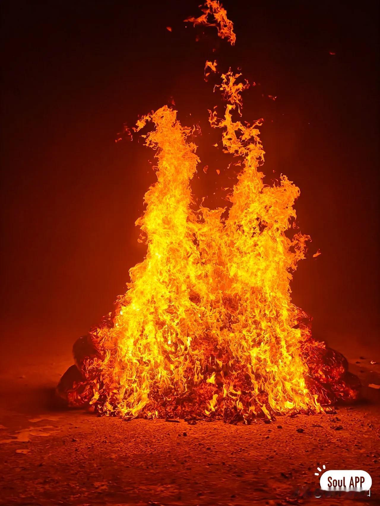 从今天开始，也就是6月5号就快要进入甲午月了。2026丙午年甲午月，在传统干支历