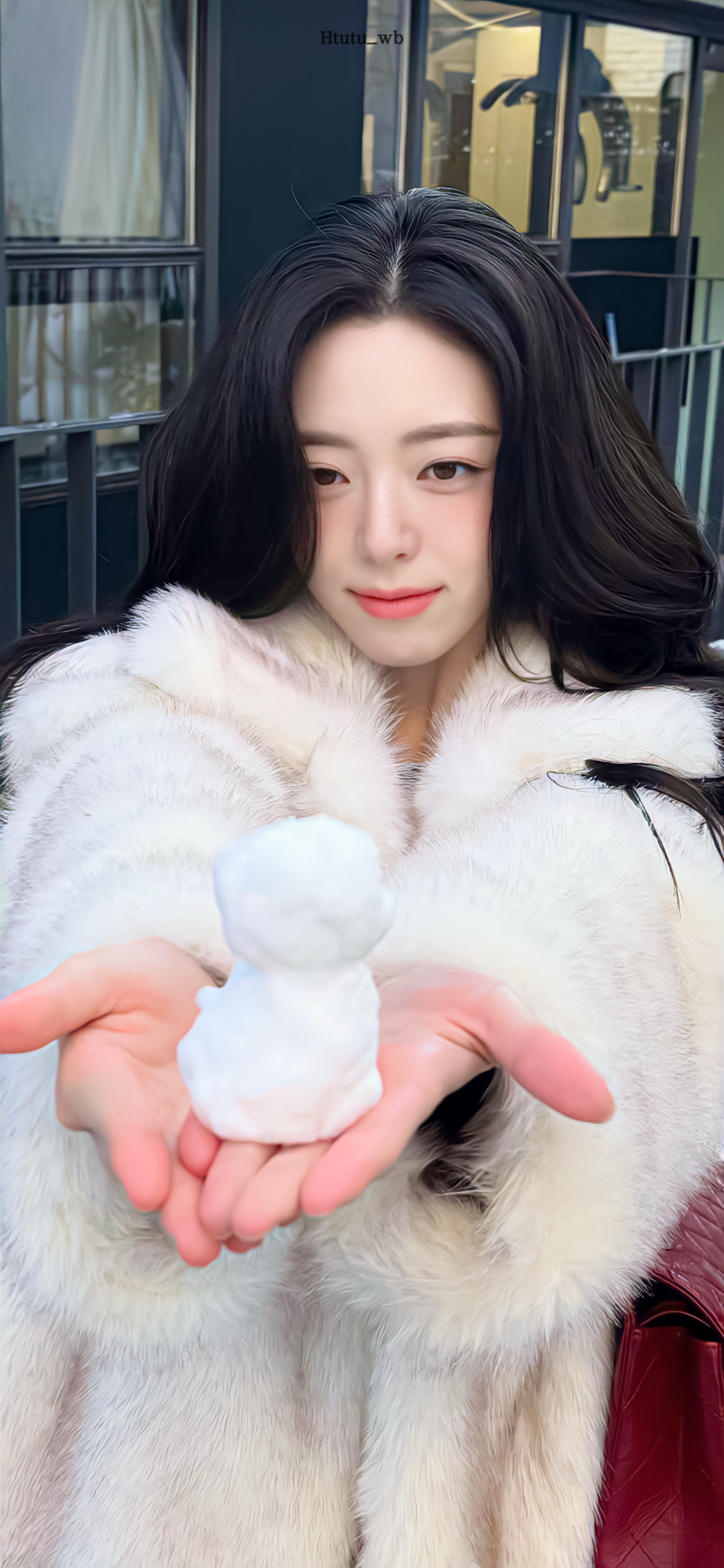 Yuna申有娜壁纸来啦～🐰⛄️