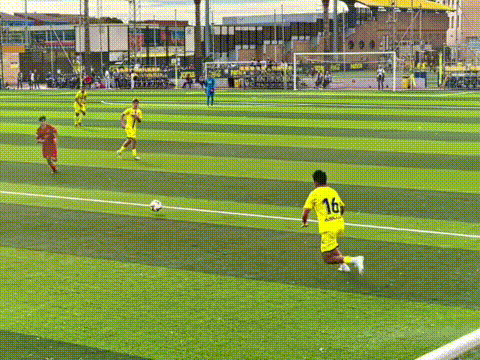 中国足球小将～刘凯源在比利亚雷亚尔的进步！自从加入到西甲球队比利亚雷亚尔梯队