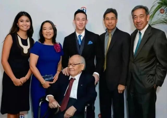 上海贝家太牛了！富了17代还这么厉害谁能想到上海有个家族富了17代，手里几