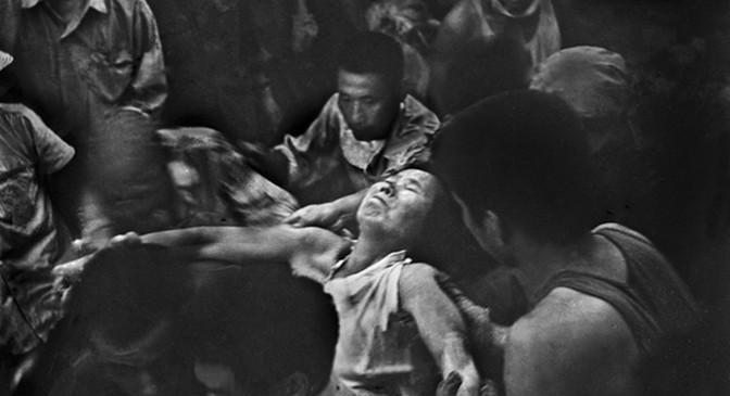 1976年毛主席、周总理、朱德三位伟人离世，是中国历史上极不平凡的一年。说到毛