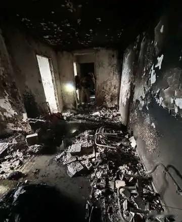 香港宏盛阁再寻获遗体！五级大火烧出3.3亿维修黑幕，42年旧楼藏多少隐患？