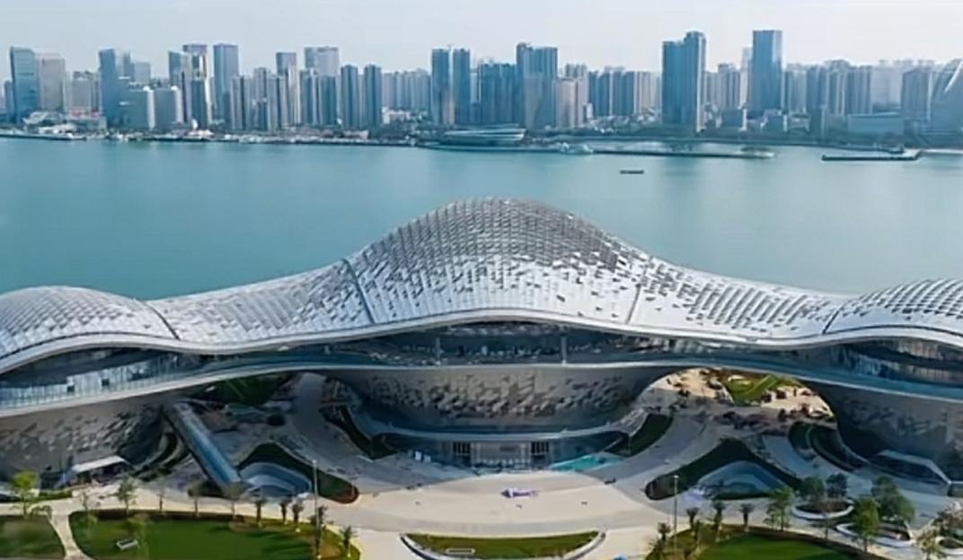 21亿、五年、9.2万㎡湛江文化中心：2026年五一，正式开门迎客当“碧海游