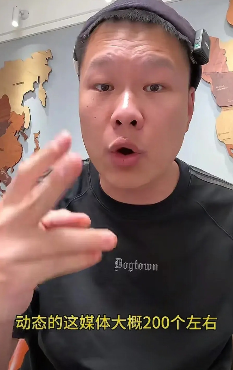 媒体去拍小米费用到底多少？说车的阿飞跑说出了实情:有800元的车马费，每人150