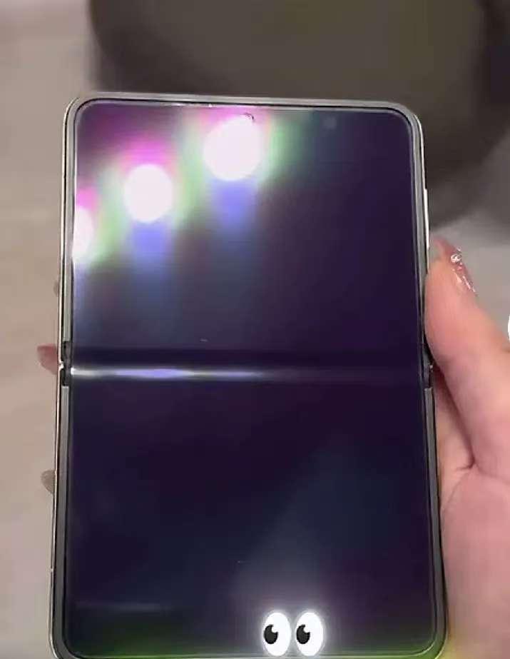 实在看不下去了，华为PuraX又没做错什么，怎么到处都是吐槽折痕，到底用没用过