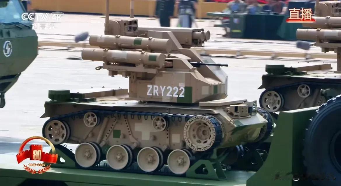 九三阅兵神秘装备，惊现陆军演训场，果然没骗人，都是现役的！陆军各演训场，新年