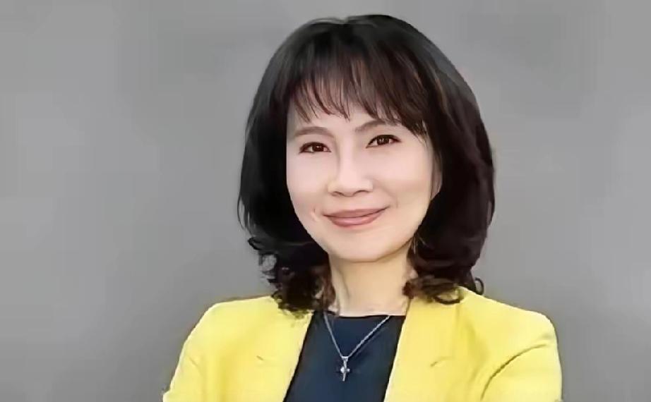 陈凤馨怒怼沈富雄：有本事你去跟美国要对等，要尊严去！“少康陈情室”节目上，沈富