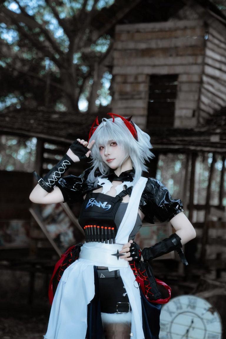 cos正片明日方舟维什戴尔二佐Nisa📷:端午快乐，混更一下