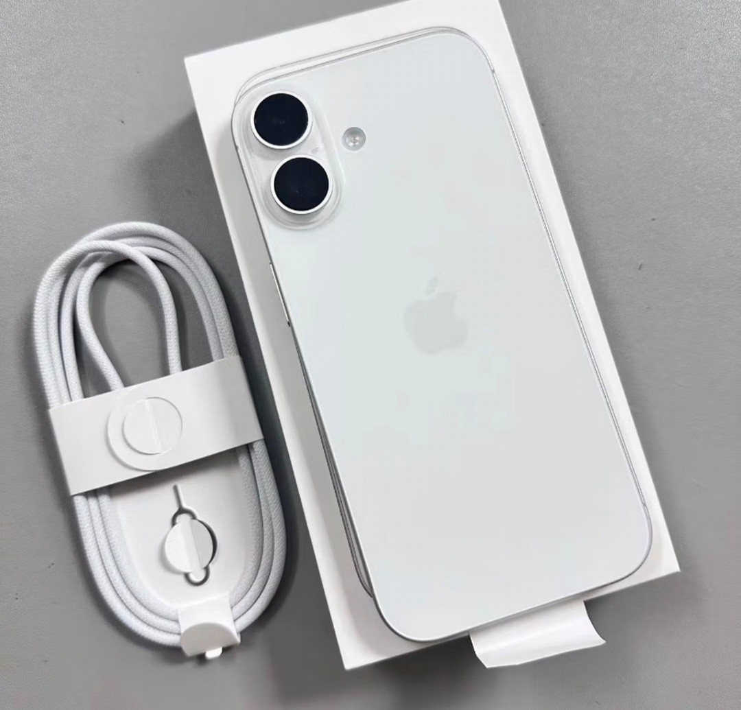 未涨价前，iPhone17绝对是非常值得入手，甚至还非常的具有性价比。想起之前同