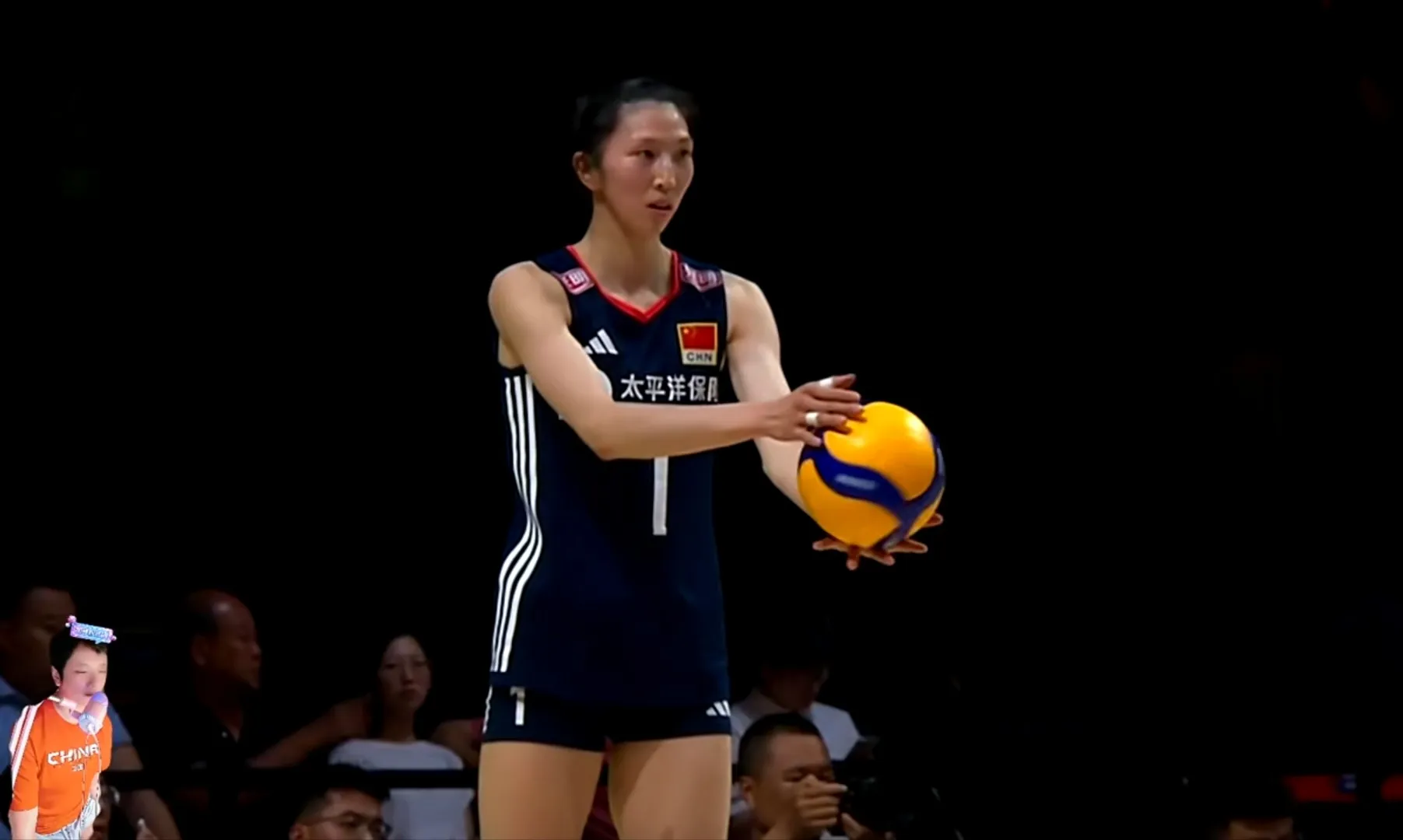 中国女排1：3不敌波兰女排，名球员评分及印象：1、龚翔宇，5分，中国女排队长，